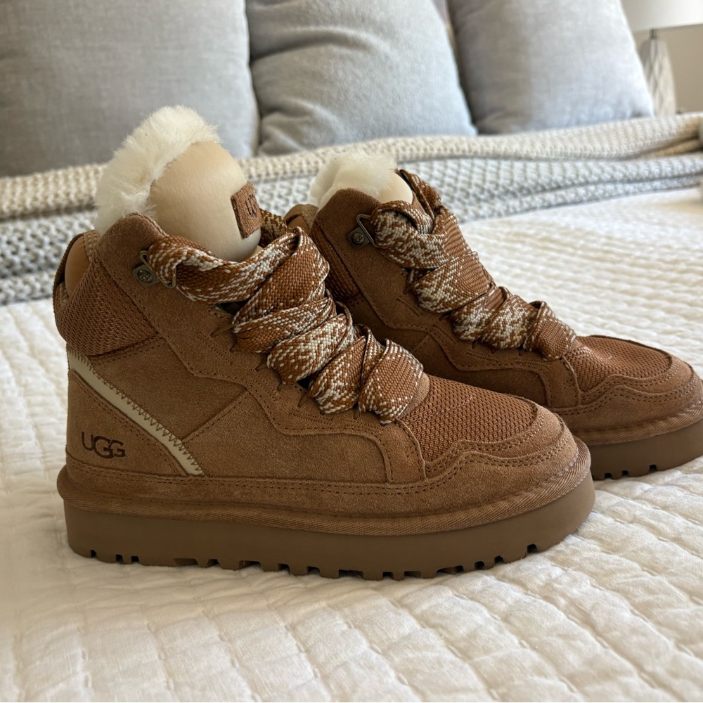 NEW! Never worn. UGG Highmel Women's Chestnut Winter Boots